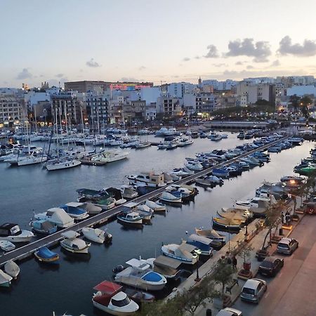 2 Bedroom, Central And Spacious Apartment With Sea View - 2 Msida Exteriör bild