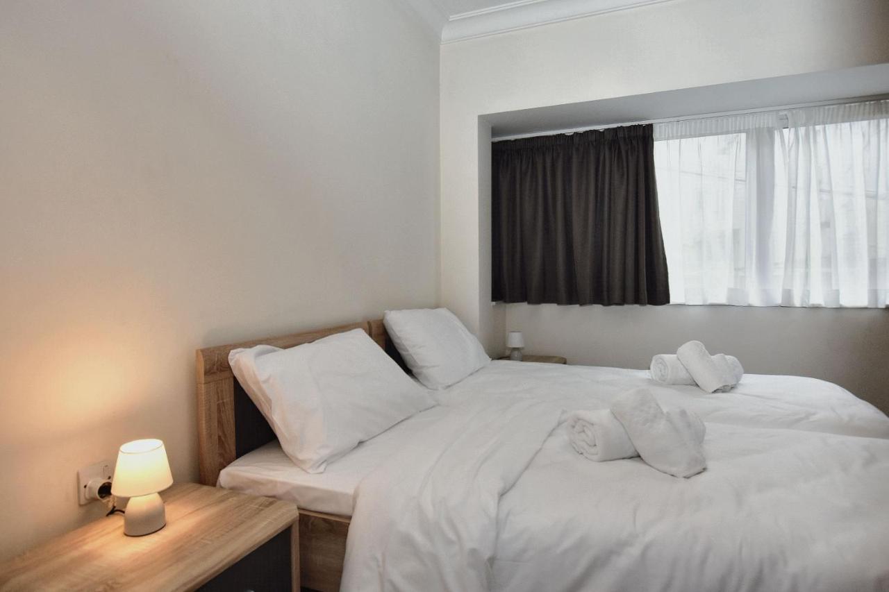 2 Bedroom, Central And Spacious Apartment With Sea View - 2 Msida Exteriör bild